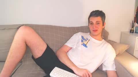 Snapshot of oliver_hort chatting on 2, 12, 2024 Oliver online show from 2, 12, 2024