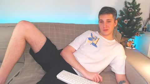 Snapshot of oliver_hort chatting on 28, 12, 2024 Oliver online show from 28, 12, 2024