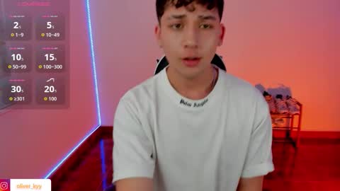 oliveeer online show from 21, 9, 2025