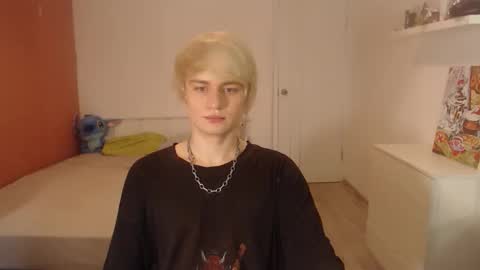 Oliver online show from 8, 10, 2025