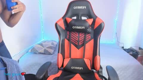 Snapshot of oliver_thompsson chatting on 7, 12, 2024 oliver thompsson online show from 7, 12, 2024