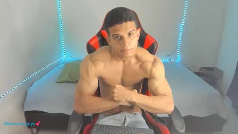 Snapshot of oliver_thompsson chatting on 19, 1, 2026 oliver thompsson online show from 19, 1, 2026