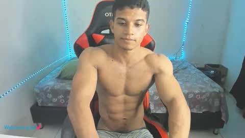 Snapshot of oliver_thompsson chatting on 2, 3, 2026 oliver thompsson online show from 2, 3, 2026