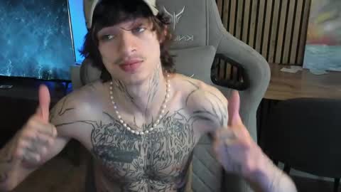 Snapshot of oliverrgroove chatting on 24, 5, 2026 oliverrgroove online show from 24, 5, 2026
