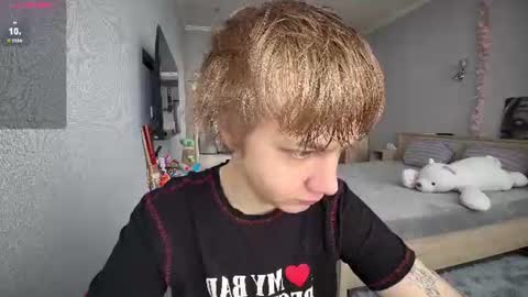 Snapshot of olivertasty chatting on 21, 7, 2026 oliver online show from 21, 7, 2026