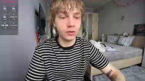 Snapshot of olivertasty chatting on 24, 7, 2026 oliver online show from 24, 7, 2026