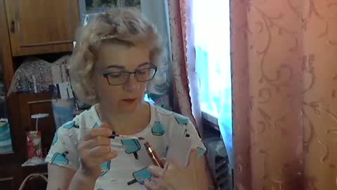 Snapshot of olivia_mia25 chatting on 15, 6, 2026 Olivia Mia online show from 15, 6, 2026