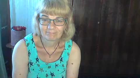 Olivia Mia online show from 31, 7, 2026