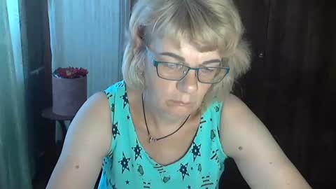 Olivia Mia online show from 7, 8, 2026