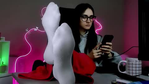 olivia_norton_ online show from 16, 3, 2026