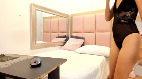 Olivia online show from 8, 2, 2025