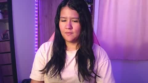 Olivia online show from 23, 11, 2025