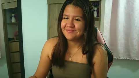 Olivia online show from 15, 12, 2025