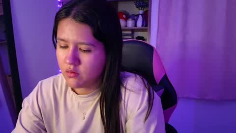 Snapshot of olivia_watson_ chatting on 25, 6, 2026 Olivia online show from 25, 6, 2026