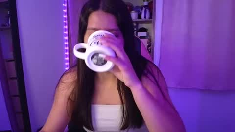 Snapshot of olivia_watson_ chatting on 27, 6, 2026 Olivia online show from 27, 6, 2026