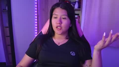 Snapshot of olivia_watson_ chatting on 9, 7, 2026 Olivia online show from 9, 7, 2026