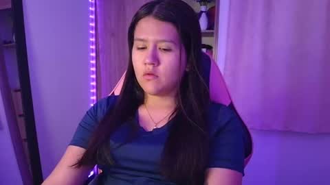 Snapshot of olivia_watson_ chatting on 23, 7, 2026 Olivia online show from 23, 7, 2026