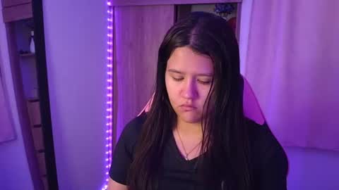 Snapshot of olivia_watson_ chatting on 27, 7, 2026 Olivia online show from 27, 7, 2026