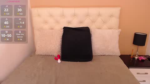 Olivia Burning online show from 9, 12, 2024