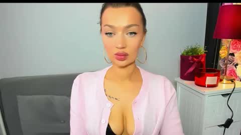 OliviaDirty online show from 22, 4, 2026