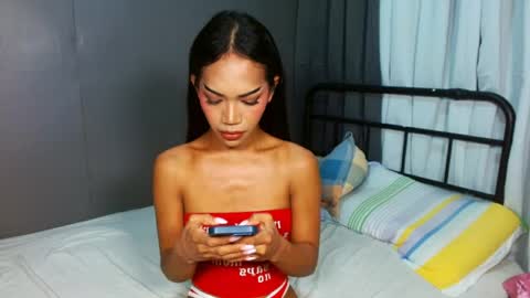 OLIVIA online show from 7, 5, 2026