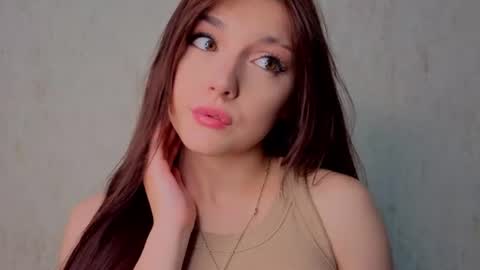 Snapshot of oliviahoresnev chatting on 15, 7, 2026 Olivia online show from 15, 7, 2026