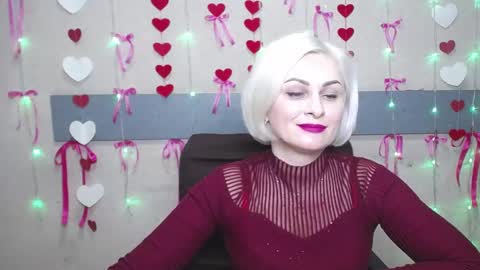 OliviaHorst online show from 12, 2, 2025