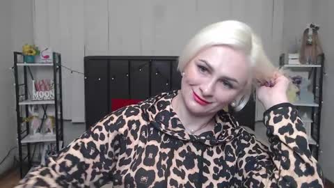 OliviaHorst online show from 26, 9, 2025