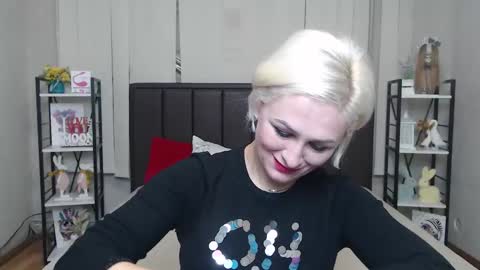 OliviaHorst online show from 27, 11, 2025