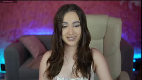 Snapshot of oliviamoore_ chatting on 24, 5, 2026 Olivia online show from 24, 5, 2026