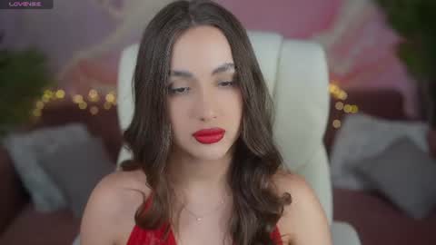 Snapshot of oliviamoore_ chatting on 24, 7, 2026 Olivia online show from 24, 7, 2026