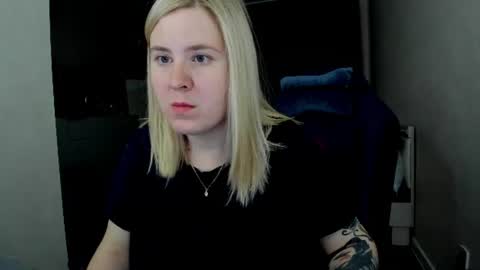 Snapshot of oliviamunk chatting on 29, 6, 2026 . online show from 29, 6, 2026