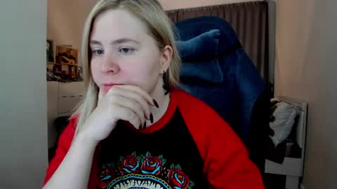 Snapshot of oliviamunk chatting on 30, 6, 2026 . online show from 30, 6, 2026