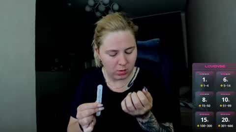 Snapshot of oliviamunk chatting on 21, 7, 2026 . online show from 21, 7, 2026