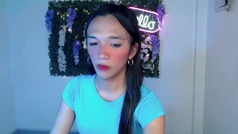NICOLE online show from 8, 1, 2025