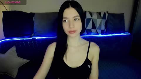 oliviarichi online show from 19, 1, 2026