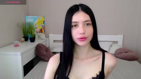 oliviarichi online show from 25, 6, 2026