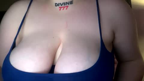 Olivia baby  online show from 22, 12, 2025