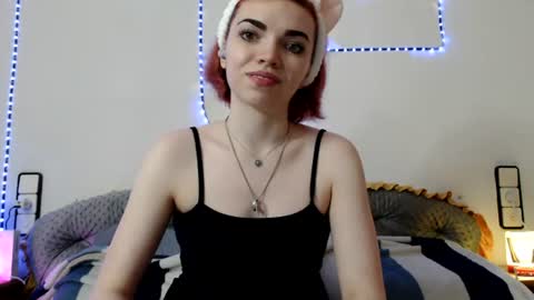 Snapshot of olivka_flower chatting on 5, 7, 2026 Angelina Lina online show from 5, 7, 2026