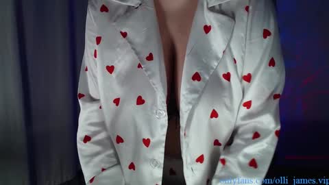 ollie_jamess online show from 15, 2, 2025