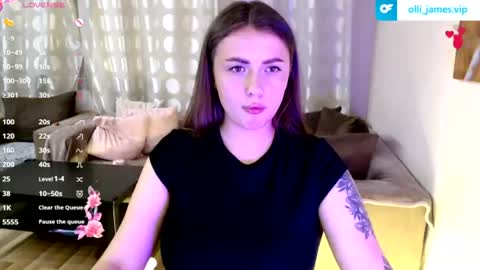 ollie_jamess online show from 18, 7, 2026