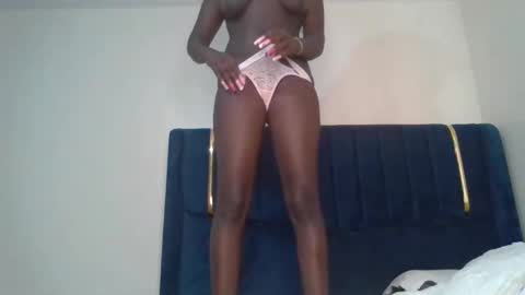 Snapshot of ollleina chatting on 11, 3, 2026 ollleina online show from 11, 3, 2026