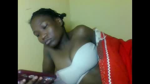 Snapshot of olwami3 chatting on 8, 10, 2025 olwami3 online show from 8, 10, 2025