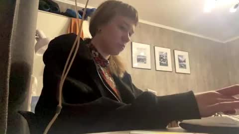 Eva online show from 23, 5, 2026