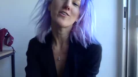 omilk online show from 7, 12, 2024