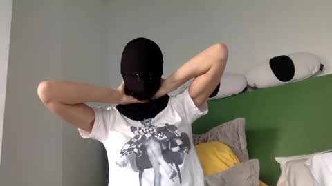 omilk online show from 28, 12, 2024