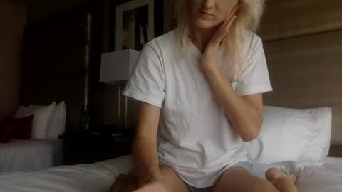 omilk online show from 22, 9, 2025