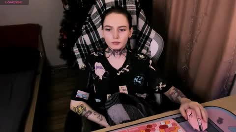 on_yxxx online show from 7, 3, 2025