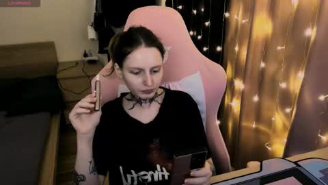 on_yxxx online show from 17, 10, 2025