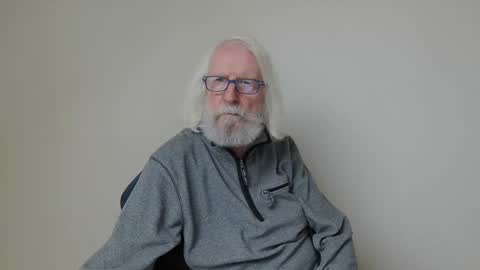 Somewhere over the rainbow online show from 2, 1, 2025